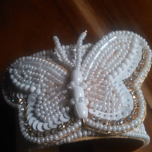 Handcrafted White Seed Bead And White Crystal Butterfly Cuff Bracelet - Picture 3 of 12